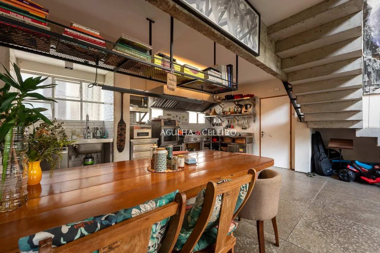 Apartamento Duplex na parte plana do Jardim América. – 21605