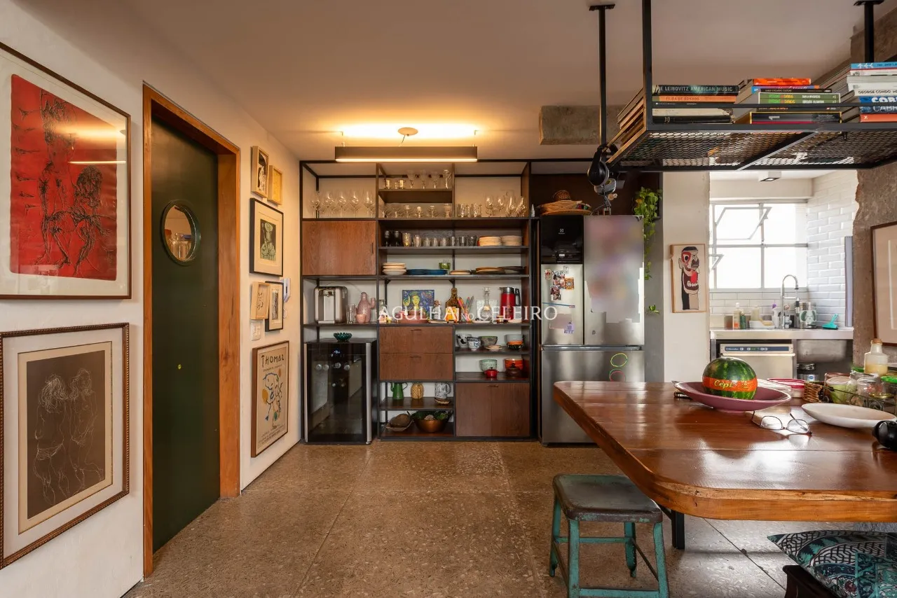 Apartamento Duplex na parte plana do Jardim América. – 21605