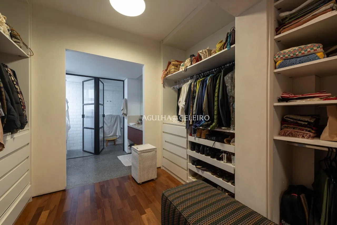 Apartamento Duplex na parte plana do Jardim América. – 21605