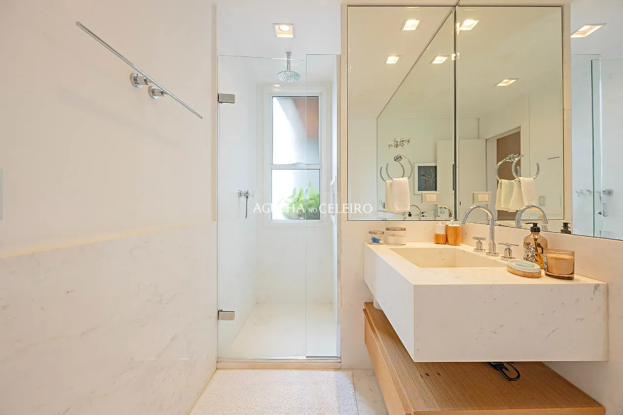 Apartamento elegante com vista aberta e muita luz natural no Jardim América – 21607