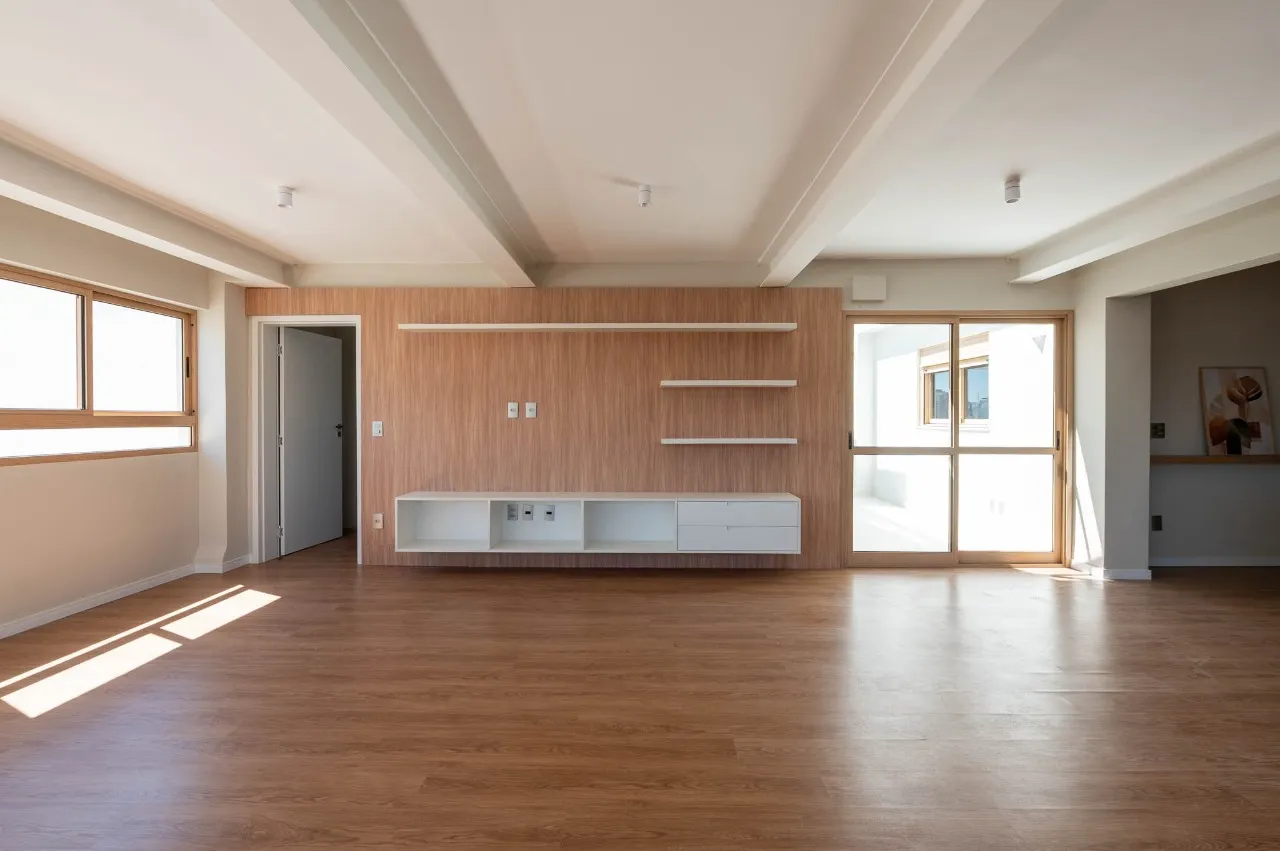 Cobertura recém reformada no Itaim. – 21609