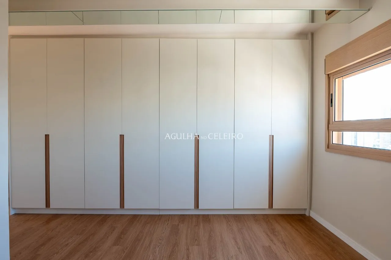 Cobertura recém reformada no Itaim. – 21609