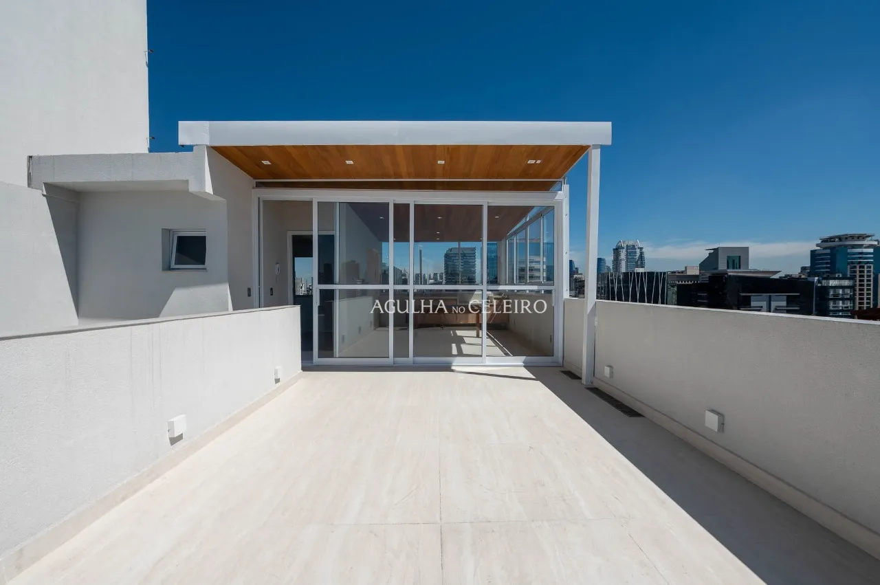 Cobertura recém reformada no Itaim. – 21609