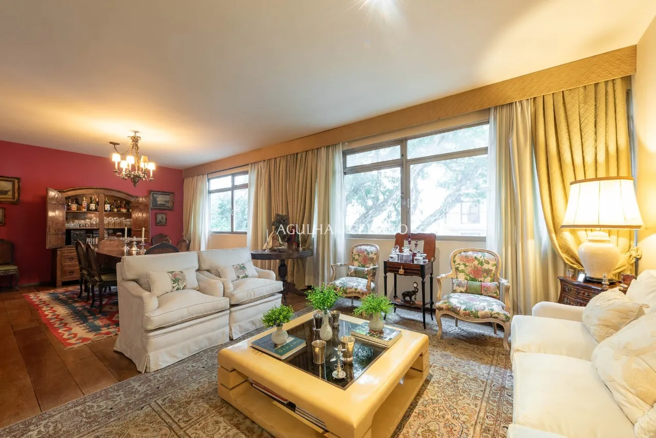 Apartamento à venda para deixar do seu jeito em rua tranquila no Jardim Paulista – 21630