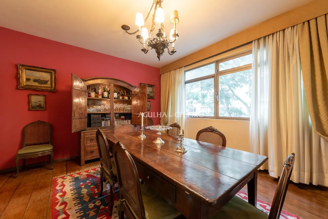 Apartamento à venda para deixar do seu jeito em rua tranquila no Jardim Paulista – 21630