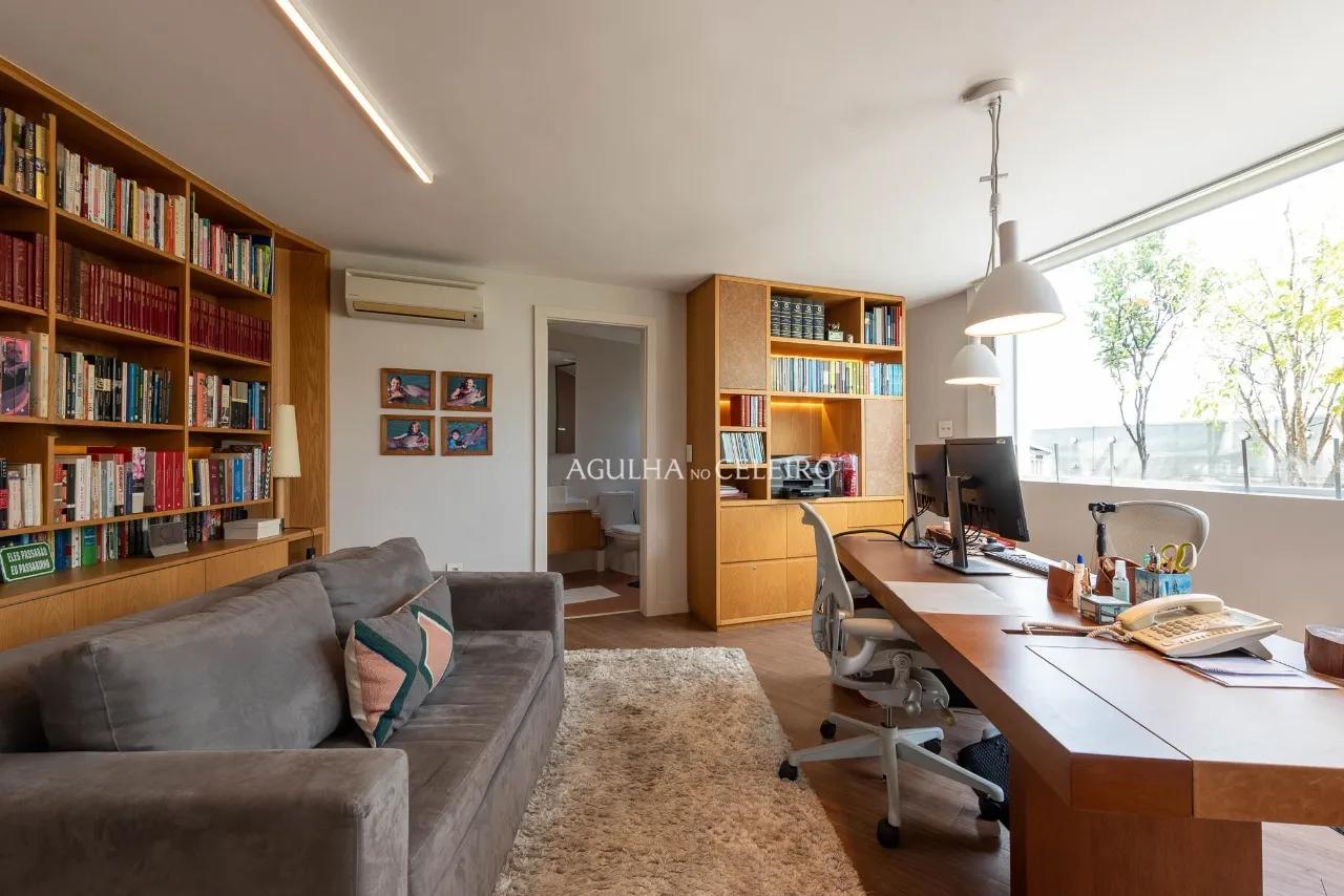 Uma cobertura onde arquitetura, luz e vista se encontram no Jardim Paulistano. – 21654