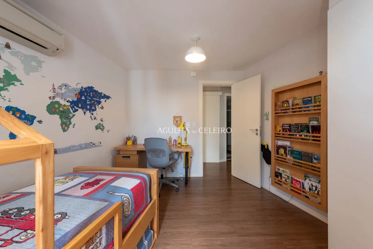 Uma cobertura onde arquitetura, luz e vista se encontram no Jardim Paulistano. – 21654