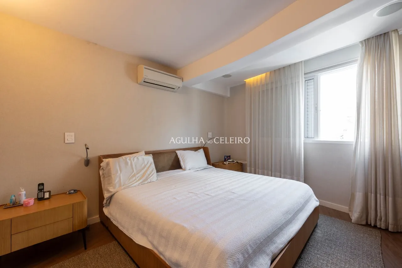 Uma cobertura onde arquitetura, luz e vista se encontram no Jardim Paulistano. – 21654