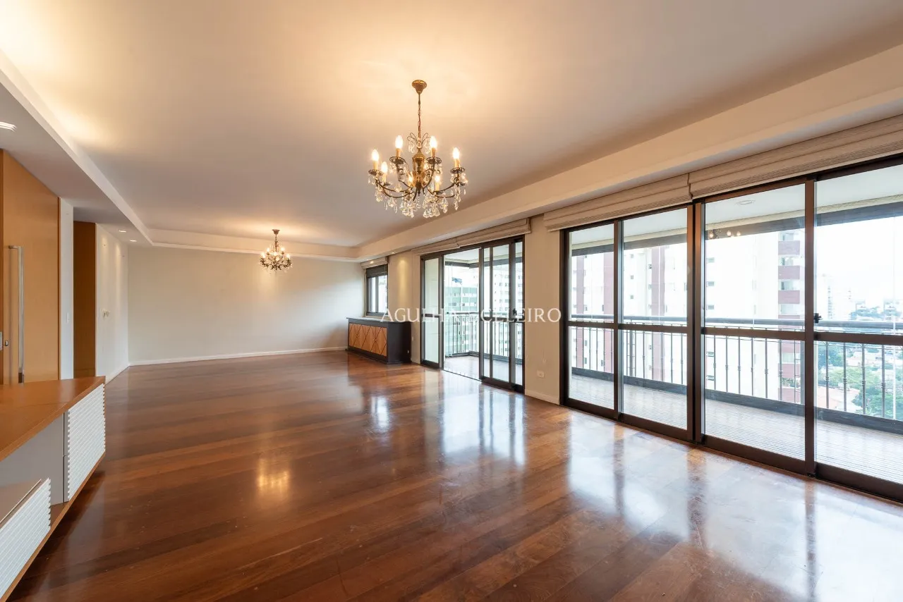 Um apartamento sofisticado e pronto para morar, em uma das melhores localizações do Campo Belo. – 21664