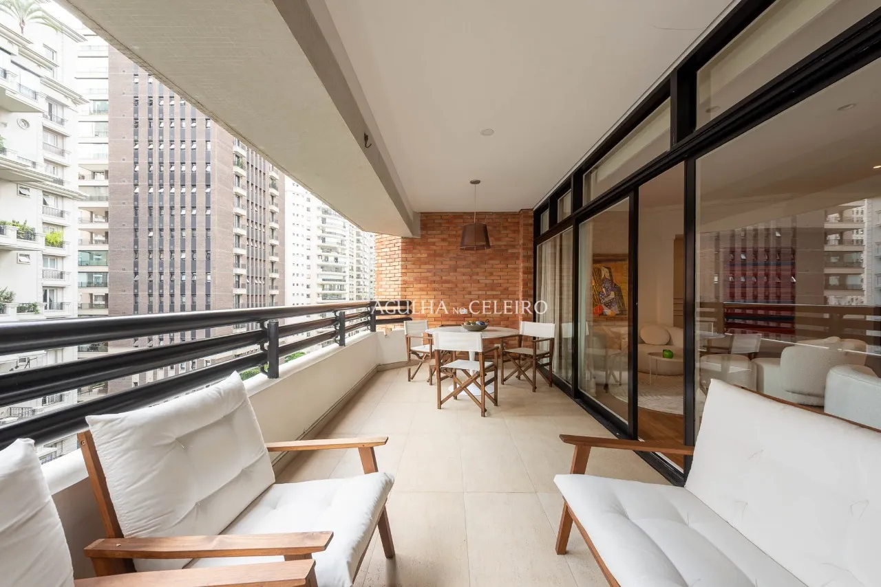 Apartamento para locação mobiliada na rua mais exclusiva do Itaim – 21670