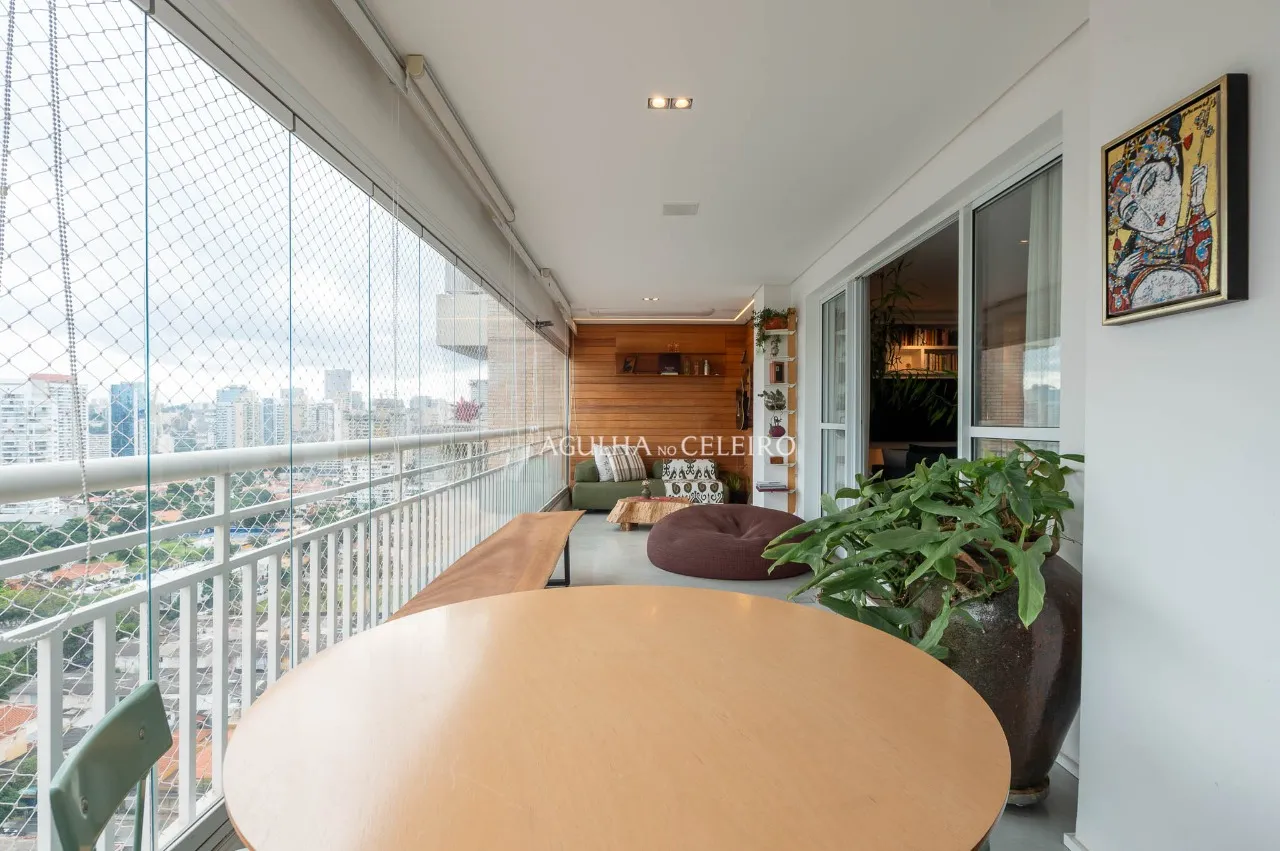 Apartamento com varanda gourmet à venda no Brooklin Novo. – 21674