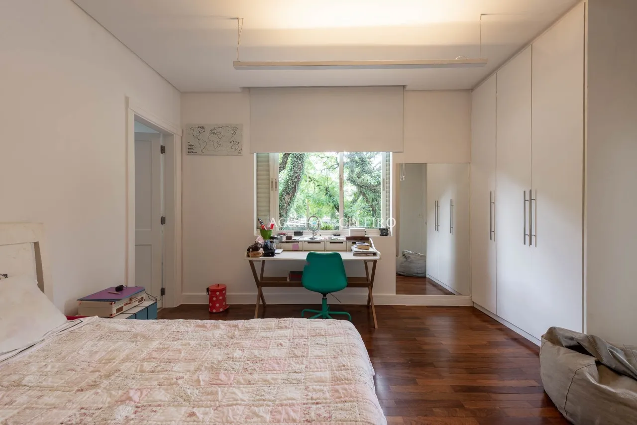 Arquitetura exclusiva integrada ao verde exuberante no Jardim Guedala. – 21676