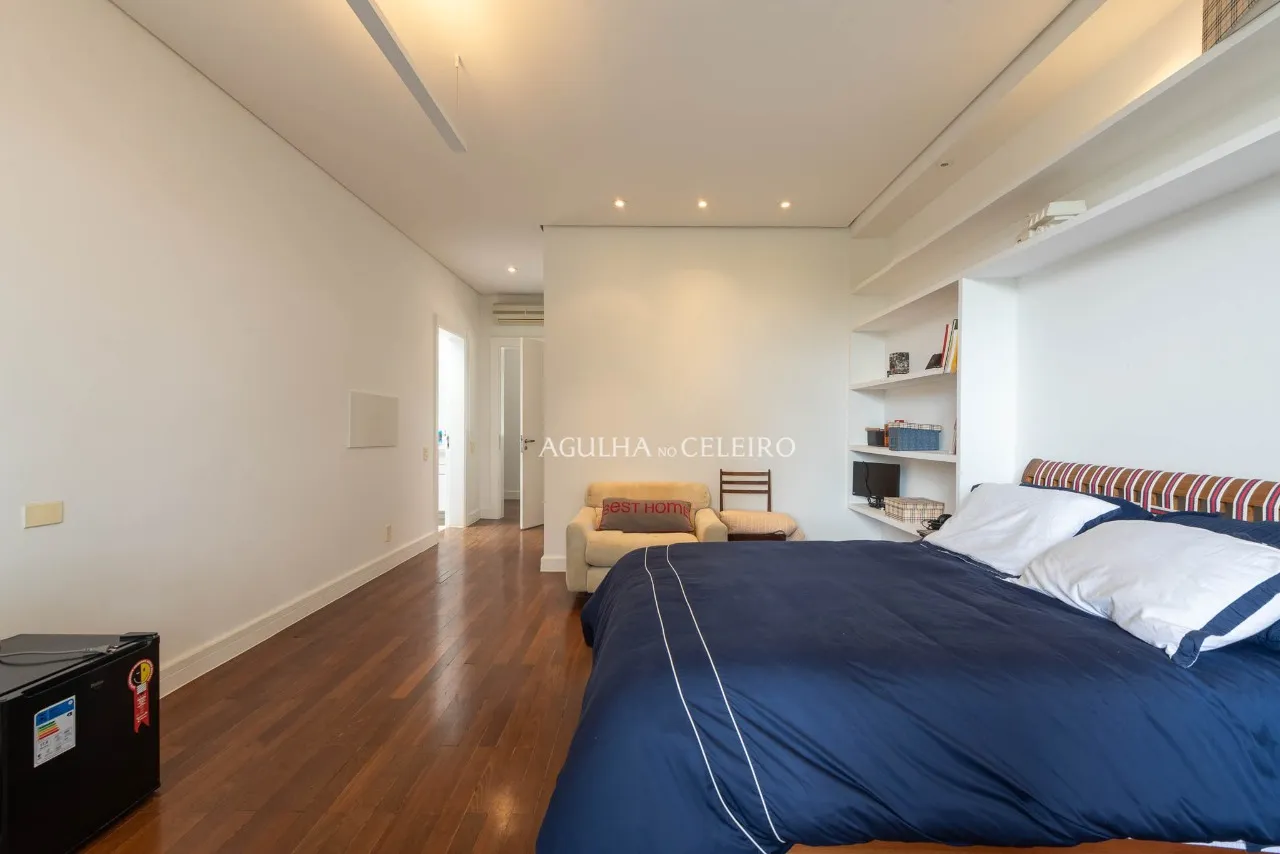 Arquitetura exclusiva integrada ao verde exuberante no Jardim Guedala. – 21676