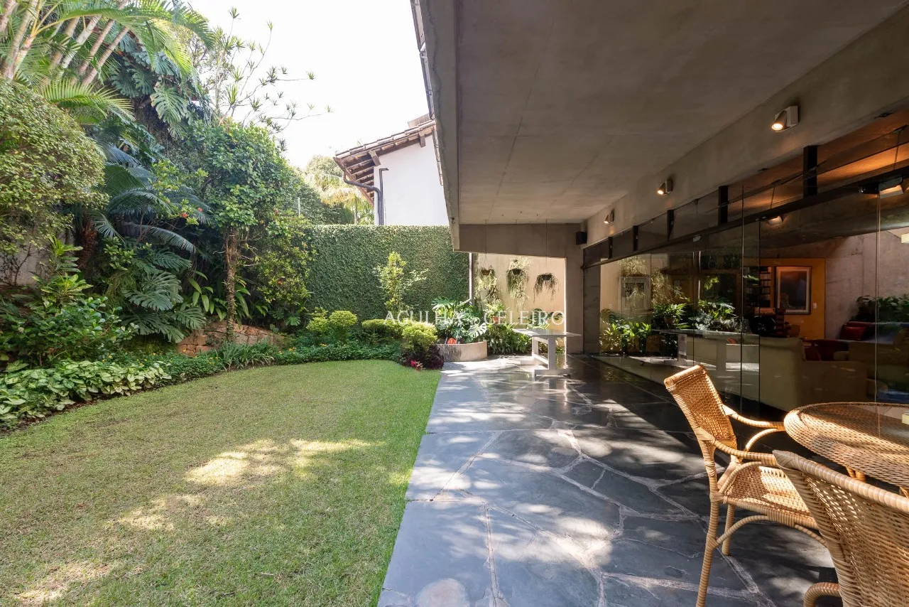 Um refúgio social assinado por Paulo Bastos em Alto de Pinheiros! – 21690