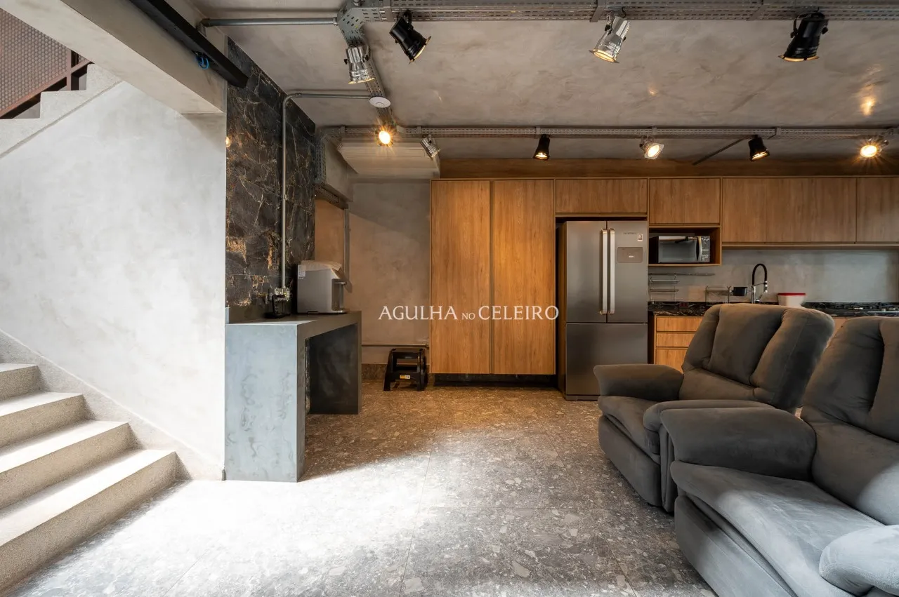 Sobrado Reformado com Rooftop na Vila Madalena – 21692