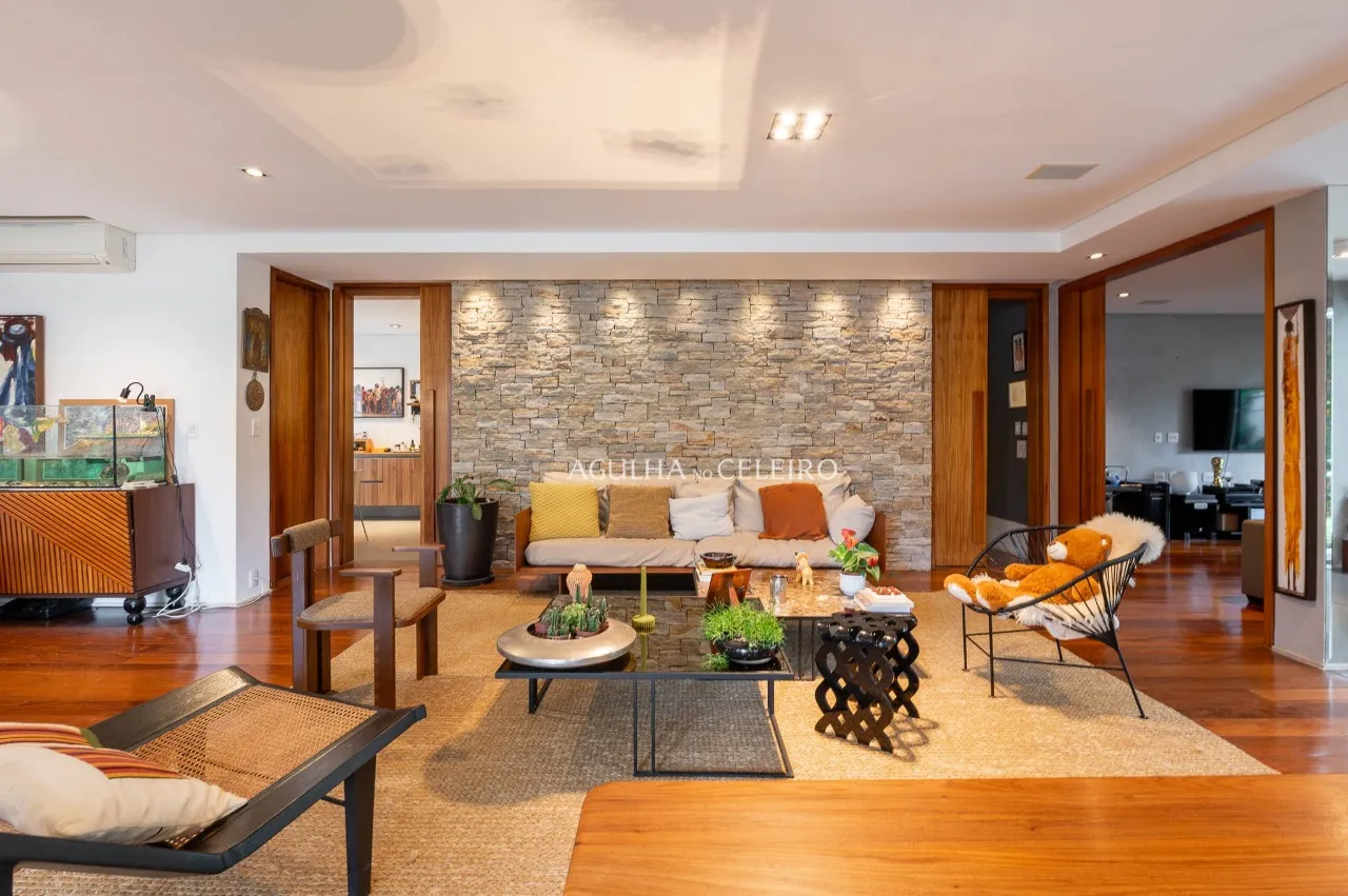 Uma casa térrea entre as árvores em Alto de Pinheiros! – 21694