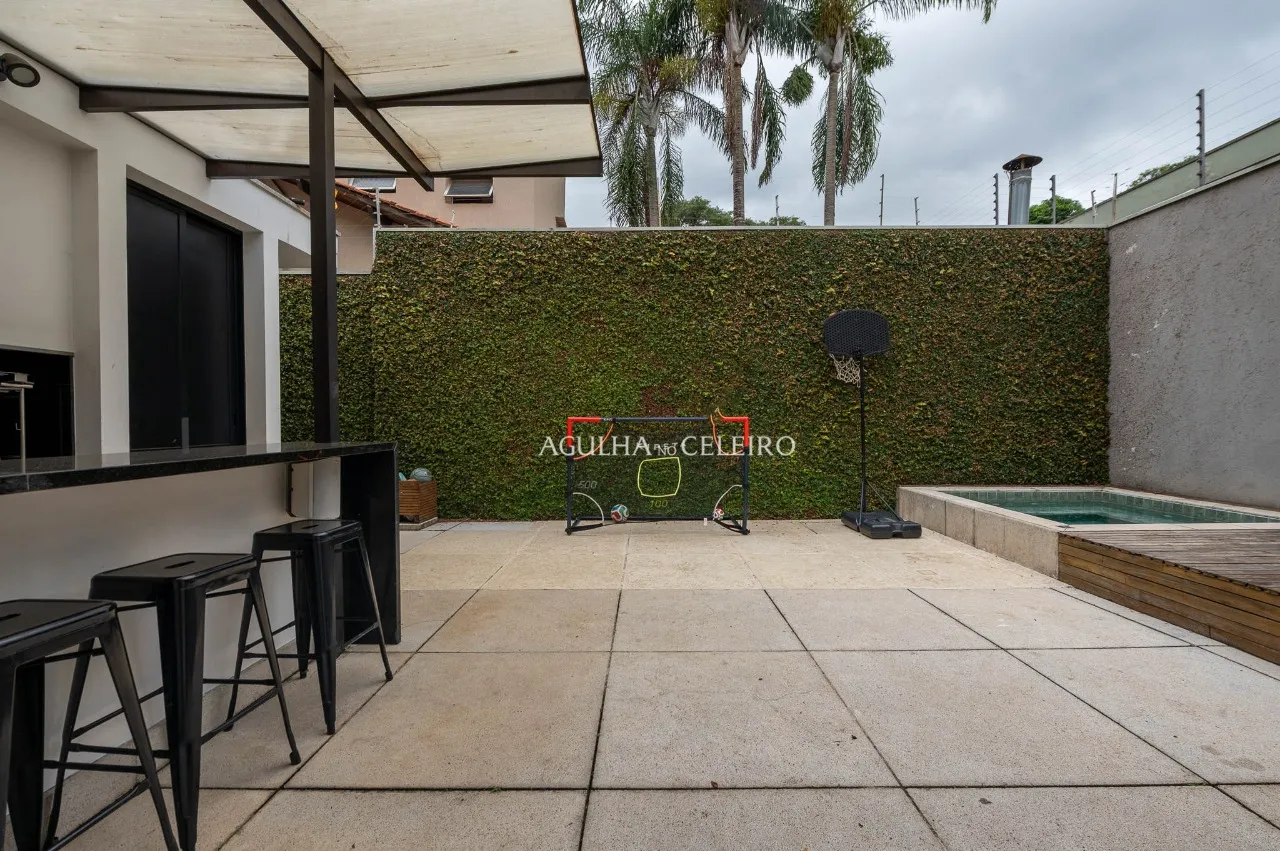 Uma casa térrea entre as árvores em Alto de Pinheiros! – 21694