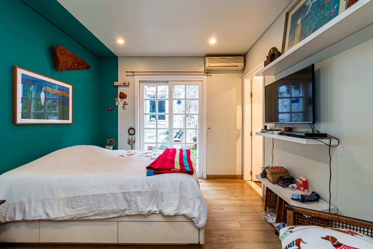 Casa térrea no Jardim Paulistano. – 21703