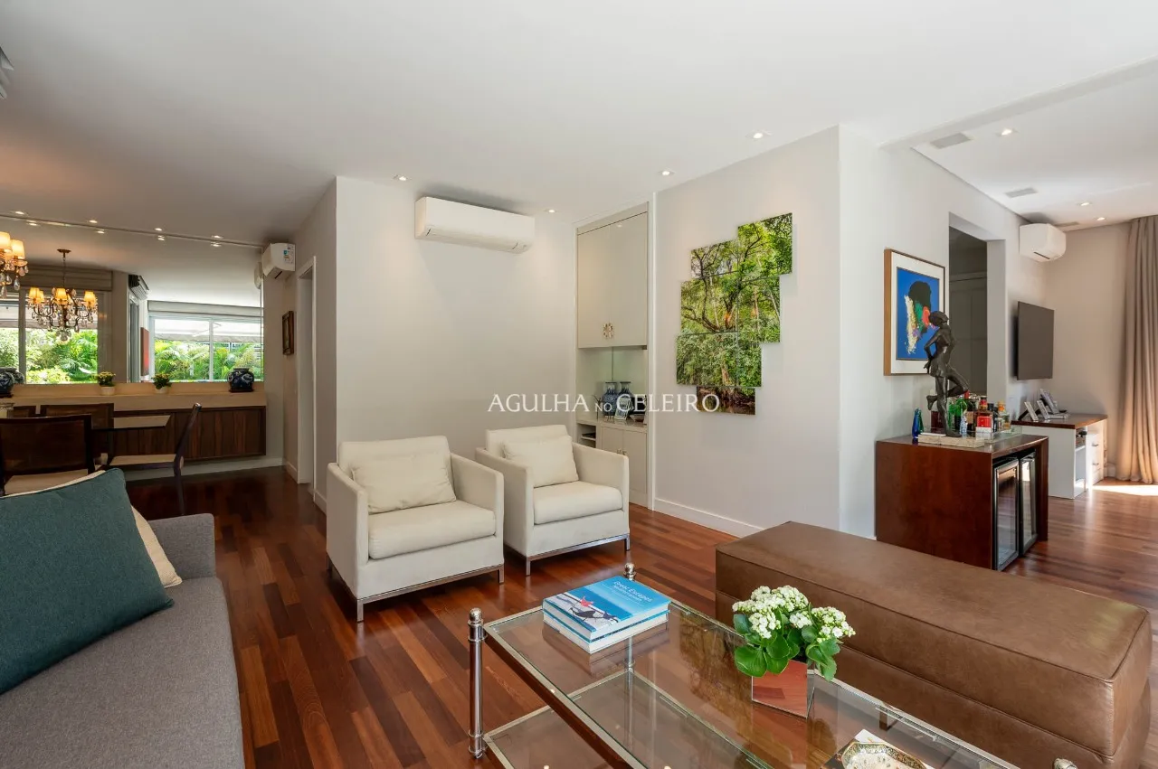 Casa exclusiva em condomínio no Jardim Guedala, pronta para morar. – 21705