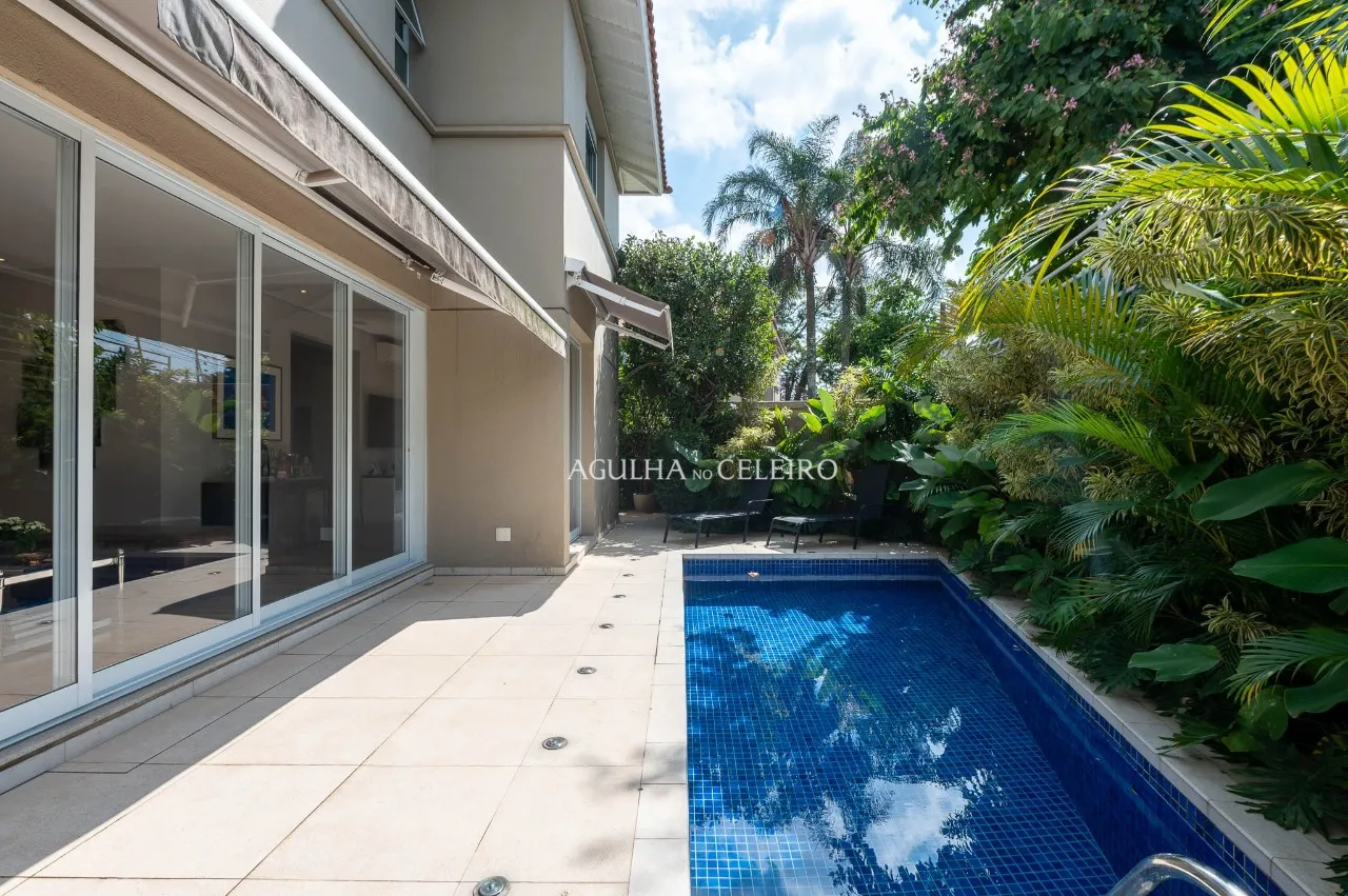 Casa exclusiva em condomínio no Jardim Guedala, pronta para morar. – 21705