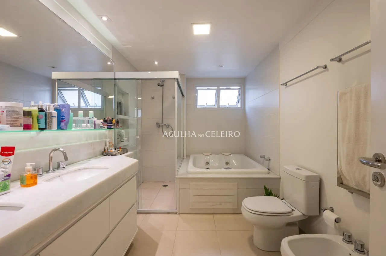 Um apartamento onde espaço, luz e sofisticação se encontram no Brooklin. – 21712