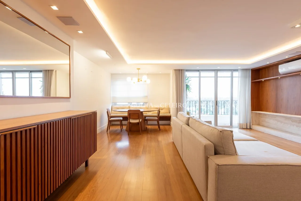 Apartamento reformado à venda na Vila Nova Conceição. – 21722