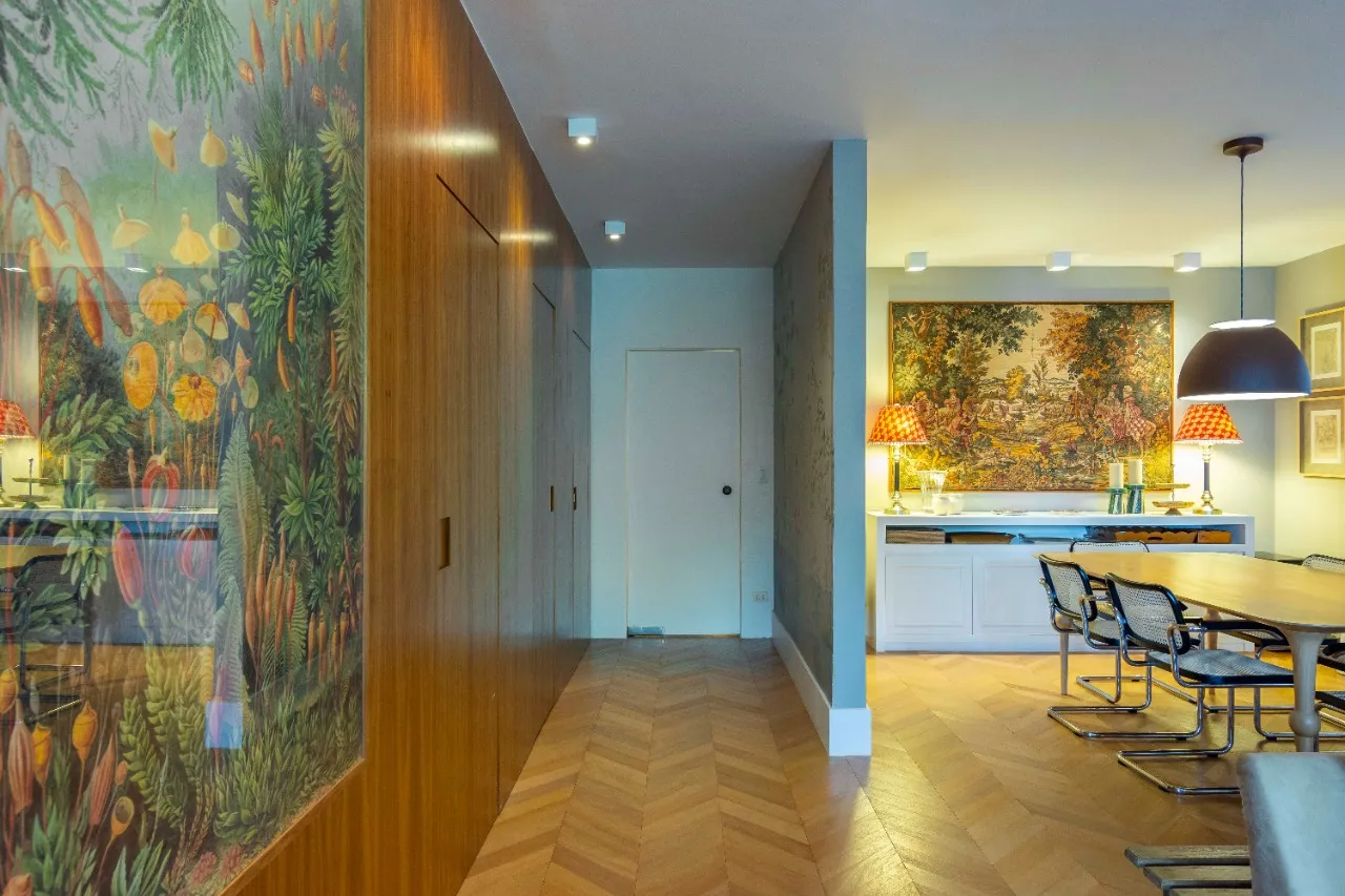 Apartamento reformado na parte plana do Jardim América – 21732