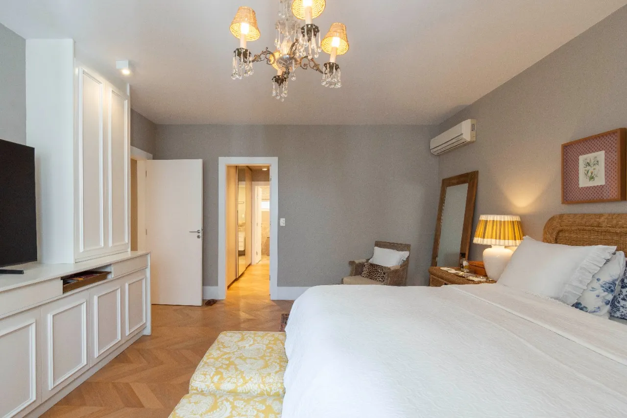 Apartamento reformado na parte plana do Jardim América – 21732