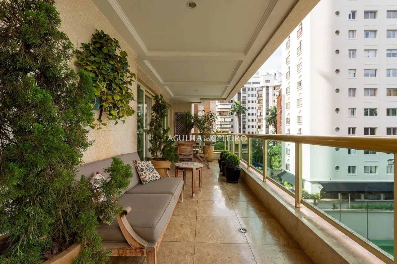 Um dos apartamentos mais exclusivos do Itaim, a um quarteirão do Parque do Povo – 21741