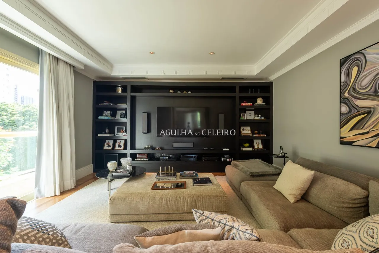 Um dos apartamentos mais exclusivos do Itaim, a um quarteirão do Parque do Povo – 21741