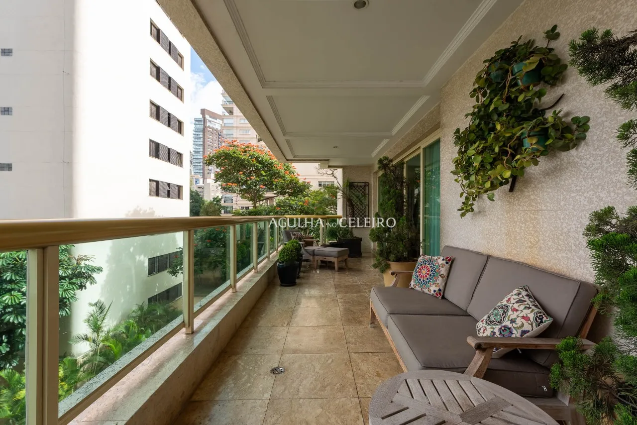 Um dos apartamentos mais exclusivos do Itaim, a um quarteirão do Parque do Povo – 21741