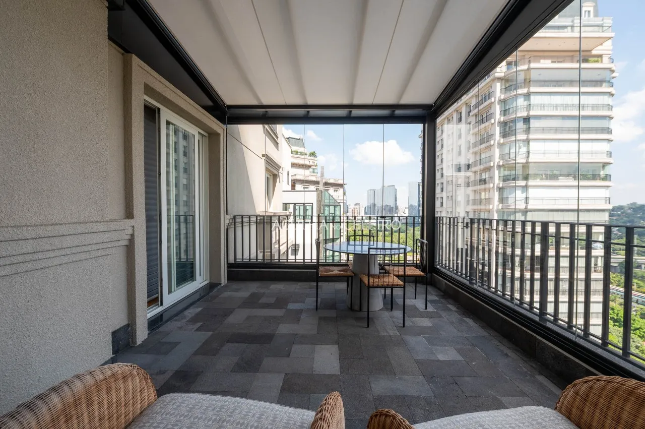 Cobertura com vista para alugar no Jardim Europa – 21762