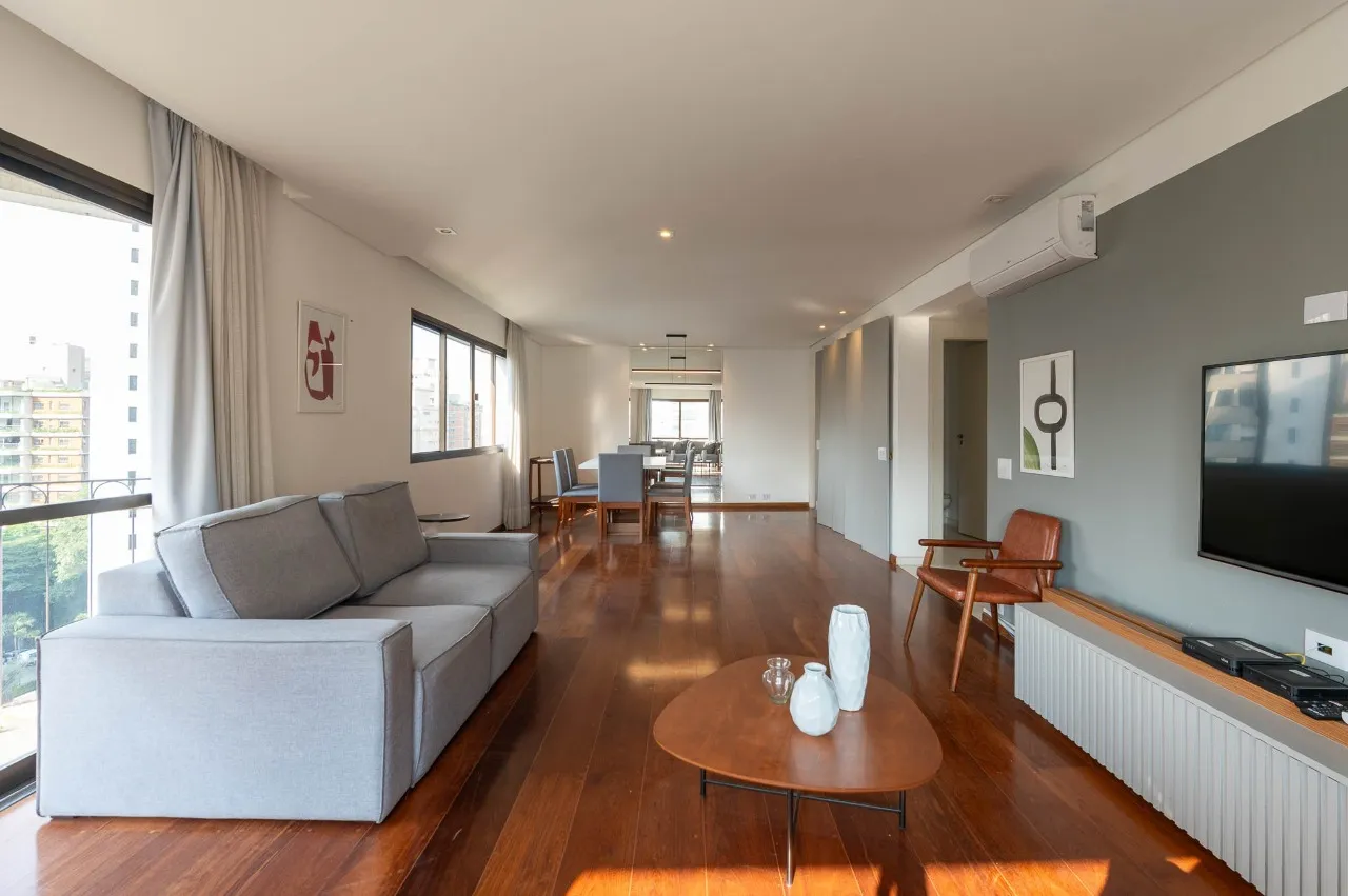 Apartamento espaçoso à venda na Vila Nova Conceição – 21767