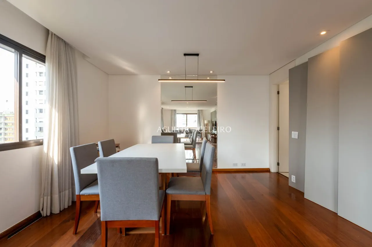 Apartamento espaçoso à venda na Vila Nova Conceição – 21767