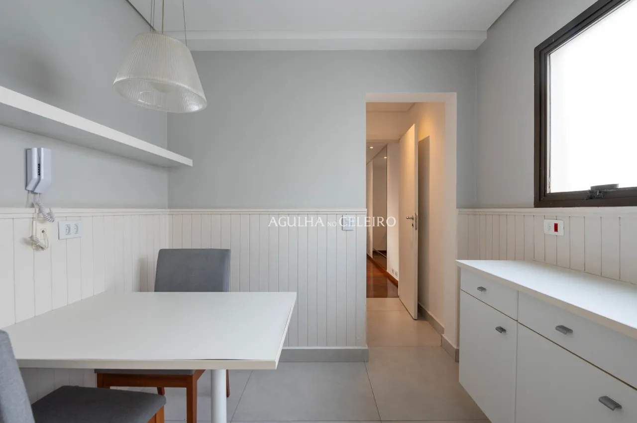 Apartamento espaçoso à venda na Vila Nova Conceição – 21767