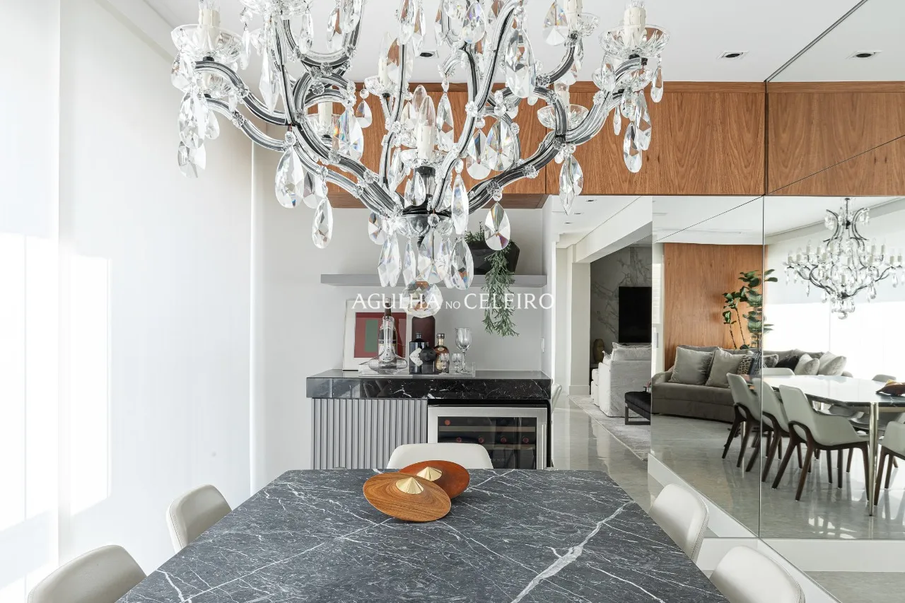 Apartamento moderno à venda em Moema – 21779