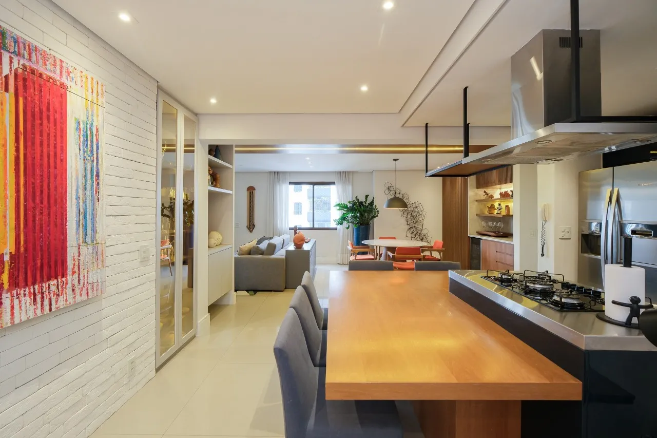 Apartamento reformado à venda na Vila Nova Conceição. – 21780