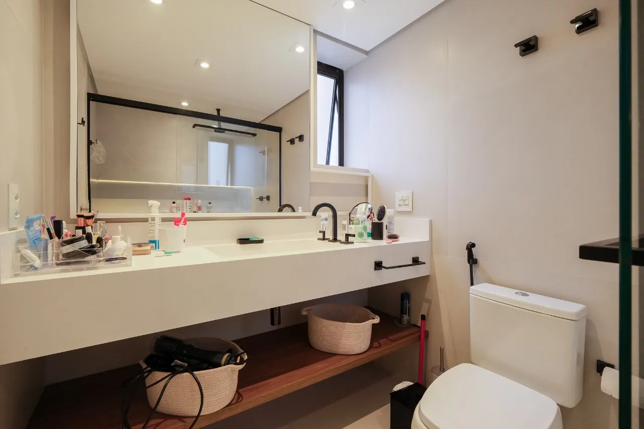 Apartamento reformado à venda na Vila Nova Conceição. – 21780