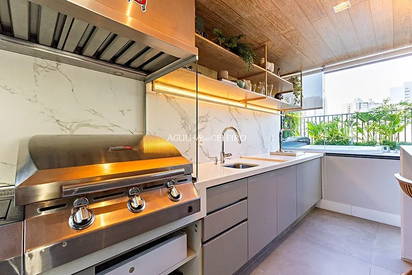 Apartamento em edifício Zarvos super reformado e com área gourmet incrível em Perdizes – 21802