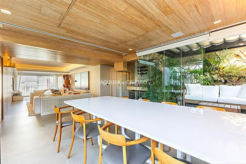 Apartamento em edifício Zarvos super reformado e com área gourmet incrível em Perdizes – 21802