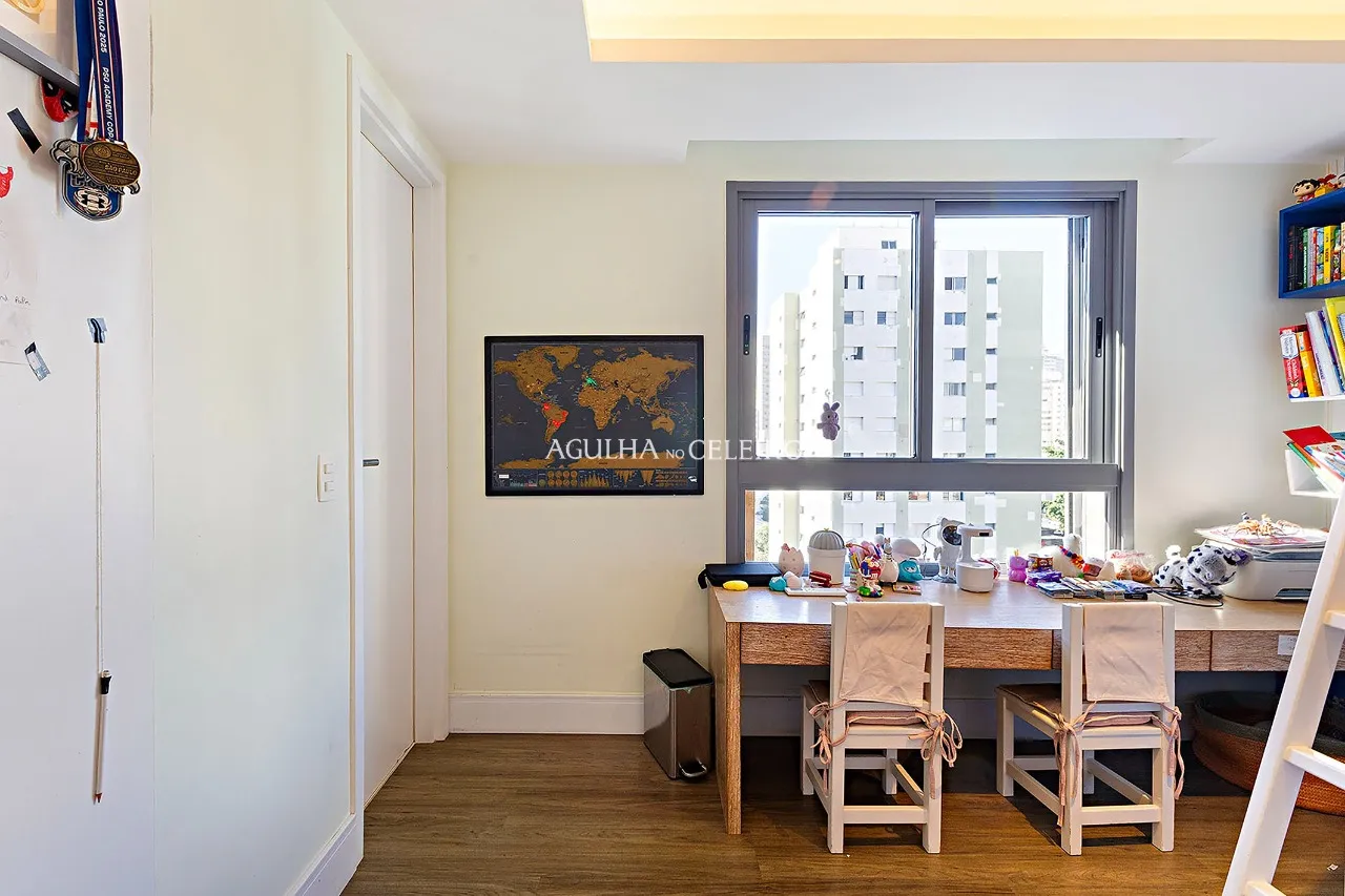 Apartamento em edifício Zarvos super reformado e com área gourmet incrível em Perdizes – 21802