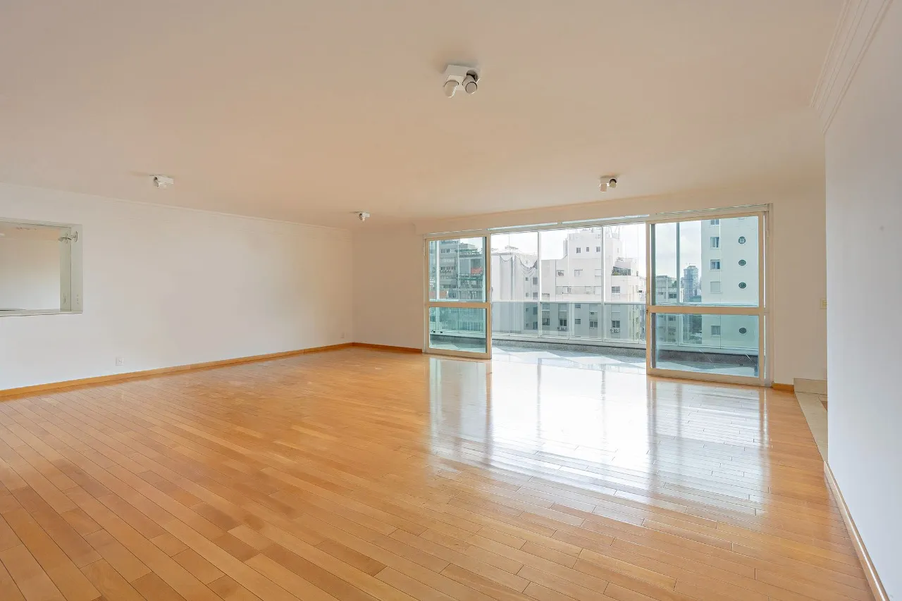 Apartamento com vista para o Paulistano em edifício de arquitetura brutalista – 21815