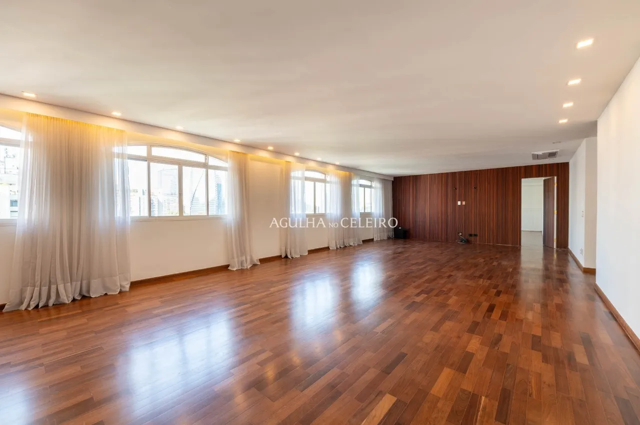 Oportunidade única em apartamento amplo no Itaim Bibi. – 21820