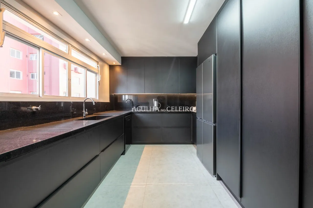Oportunidade única em apartamento amplo no Itaim Bibi. – 21820