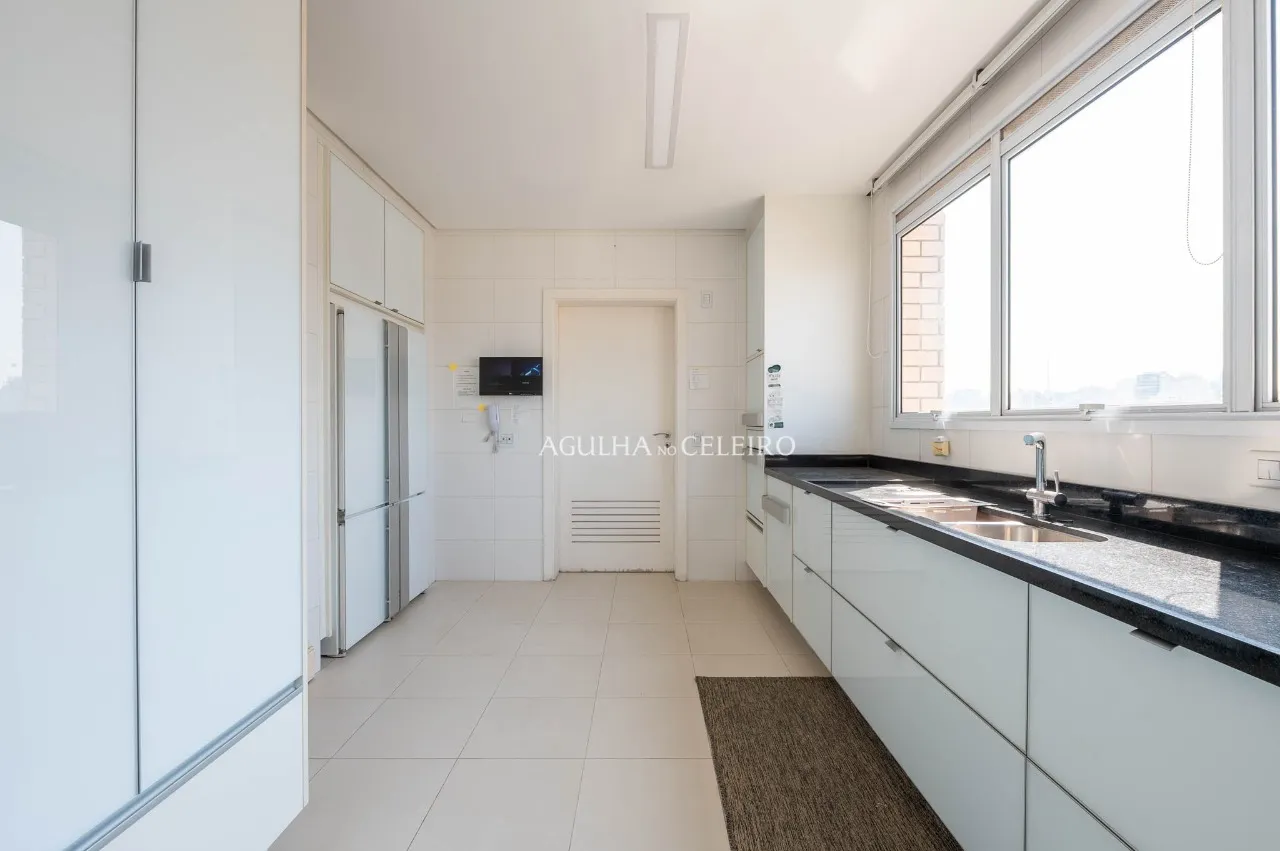 Apartamento com vista incrível perto do Parque Ibirapuera à venda no Paraíso. – 21826