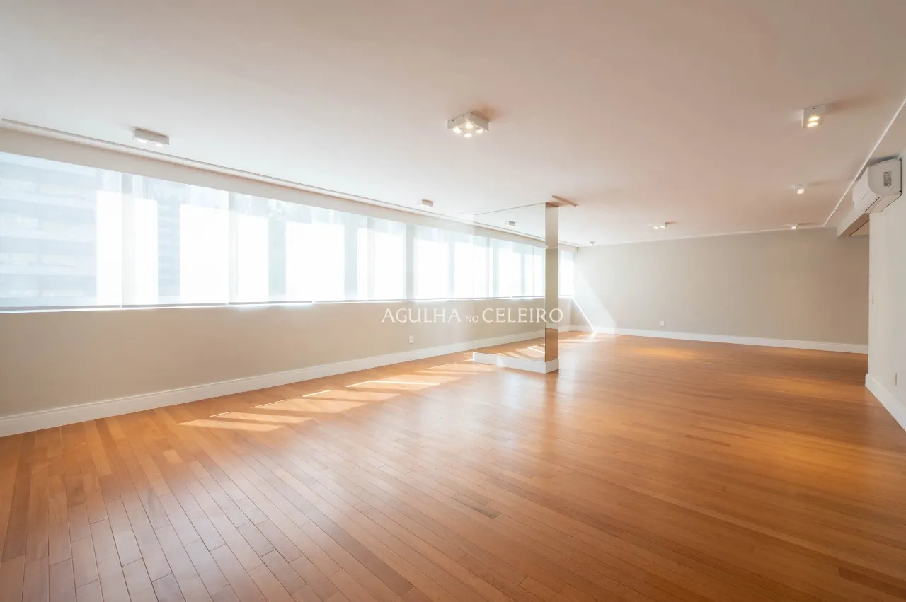 Apartamento reformado à venda no Jardim Paulista. – 21899