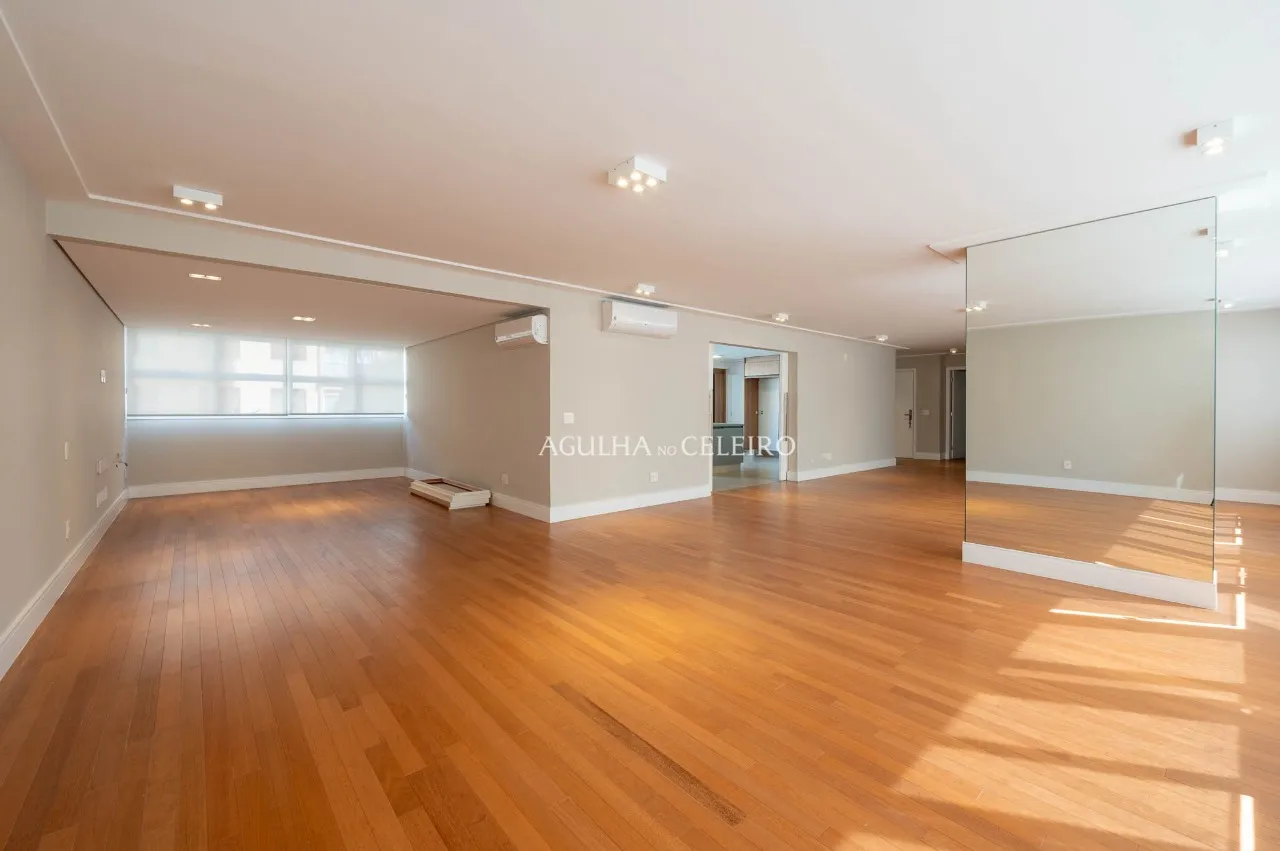 Apartamento reformado à venda no Jardim Paulista. – 21899
