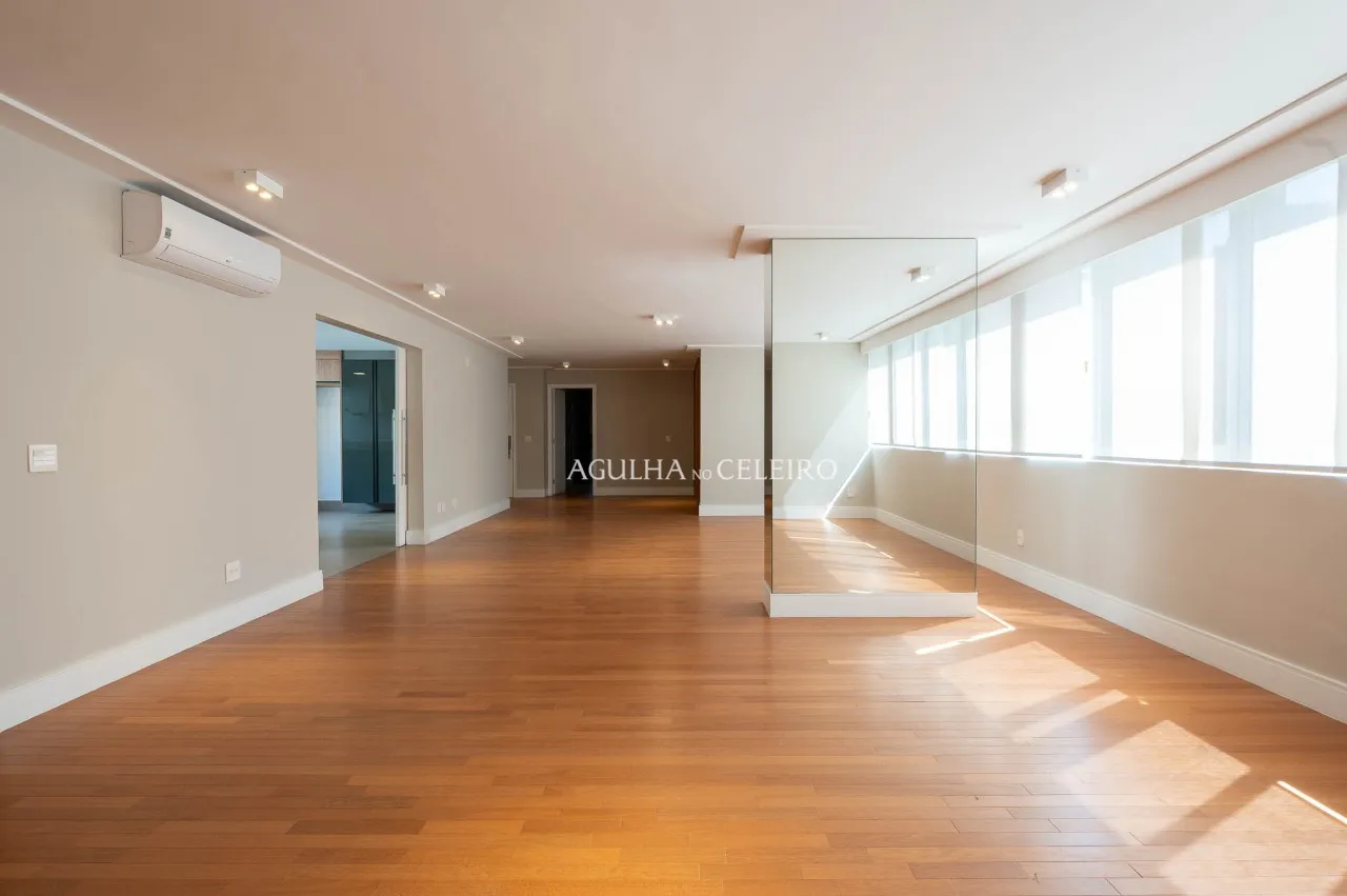 Apartamento reformado à venda no Jardim Paulista. – 21899