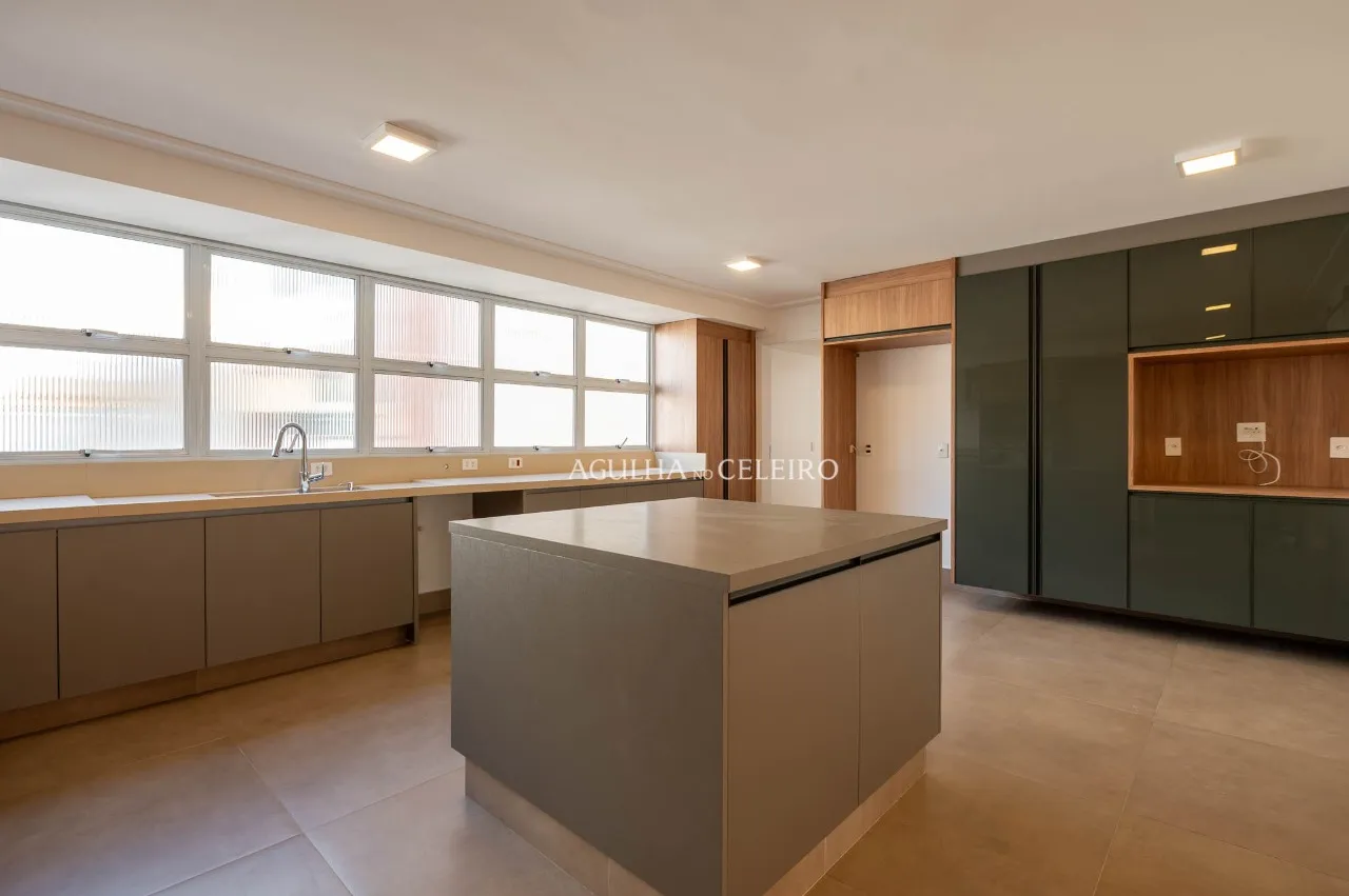 Apartamento reformado à venda no Jardim Paulista. – 21899