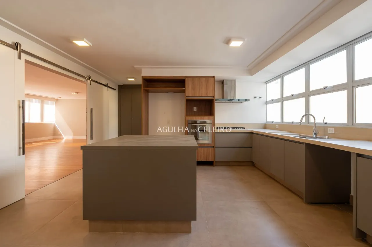 Apartamento reformado à venda no Jardim Paulista. – 21899